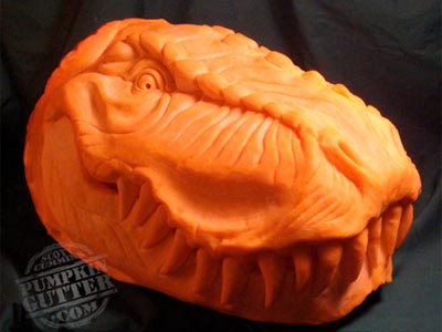 dinosaur-pumpkin-carving