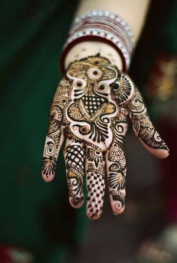 beautiful-round-mehndi-designs