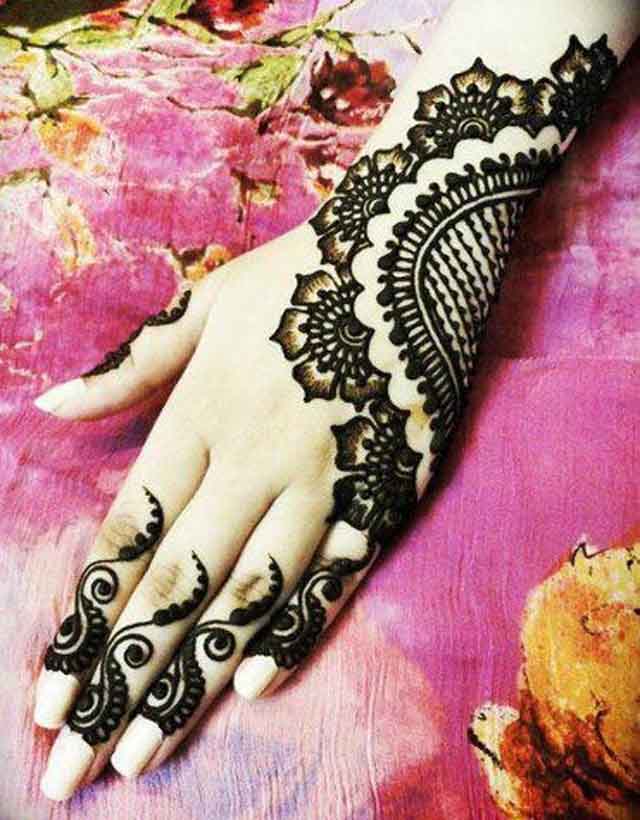 20+ Arabic Mehndi Design Images Which Are a Must See! | Bridal Mehendi and  Makeup | Wedding Blog